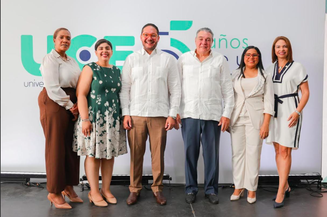 Uce Mobile UCE celebra 55 años de un legado y excelencia académica – Lo Más Reciente