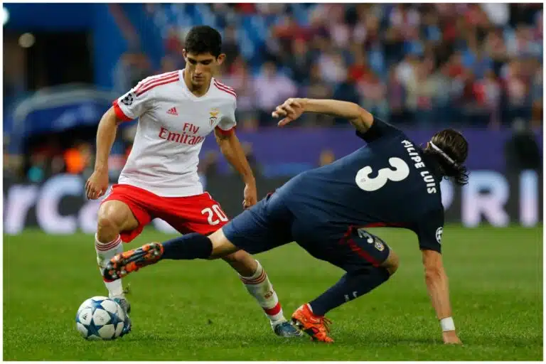 El poder transformador del fútbol: un deporte que une culturas y ...